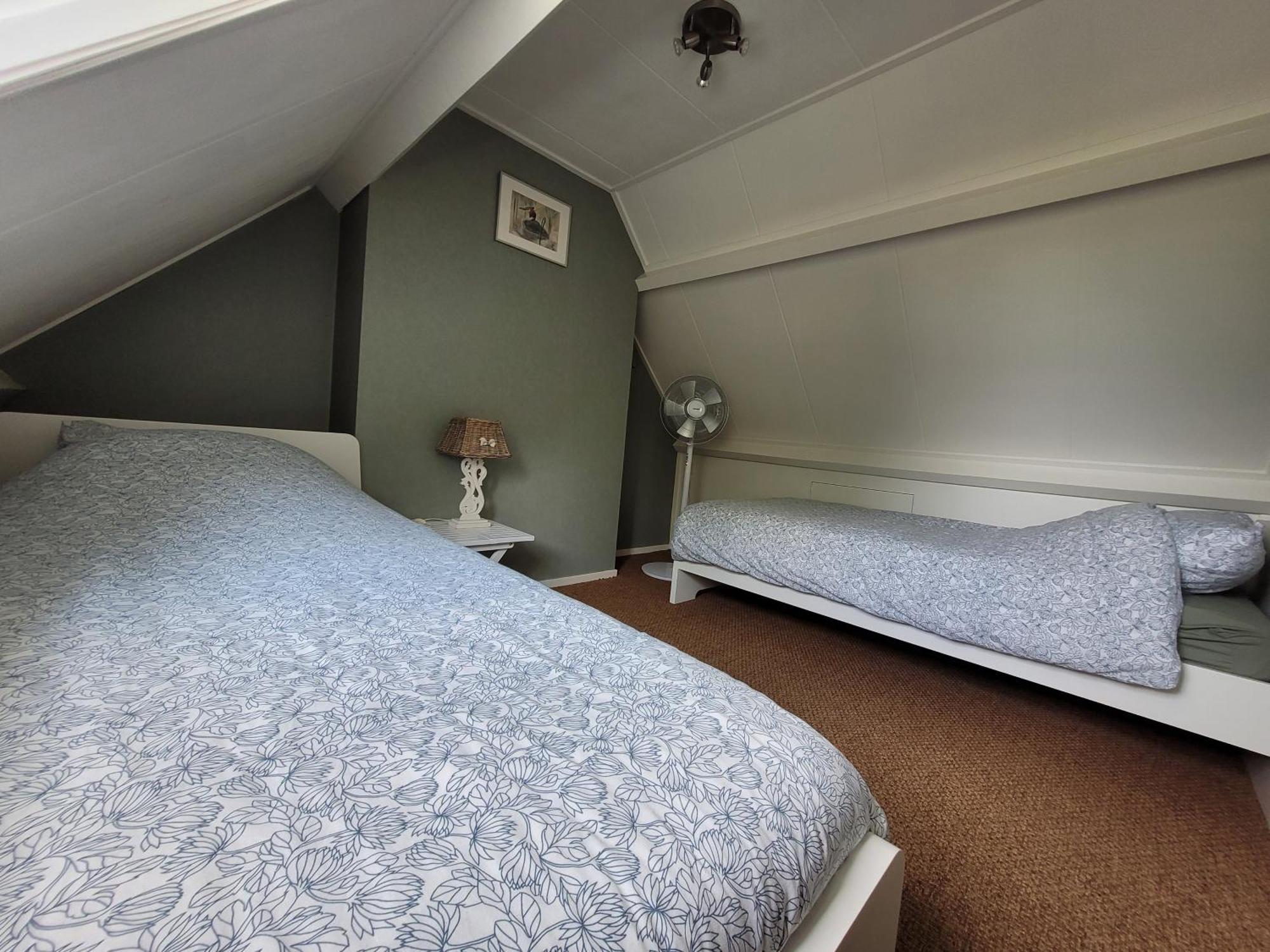 B&B Villa Giethoorn - Canalview, Privacy & Parking ภายนอก รูปภาพ